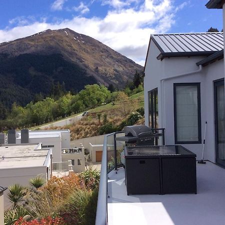The Queenstown Bothy Luaran gambar