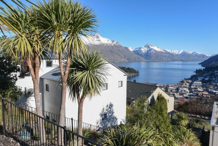 The Queenstown Bothy Luaran gambar