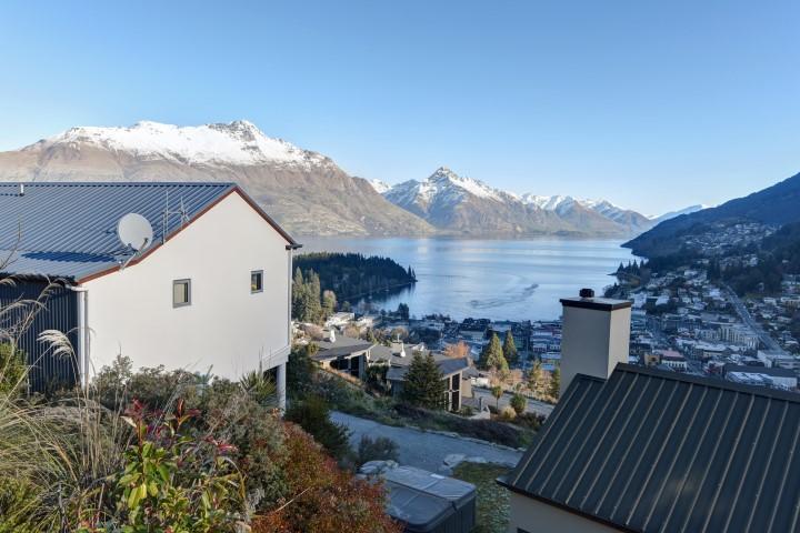 The Queenstown Bothy Luaran gambar